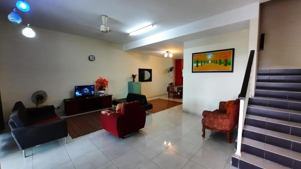 Homestay Ipoh Pengkalan Zawiah Εξωτερικό φωτογραφία